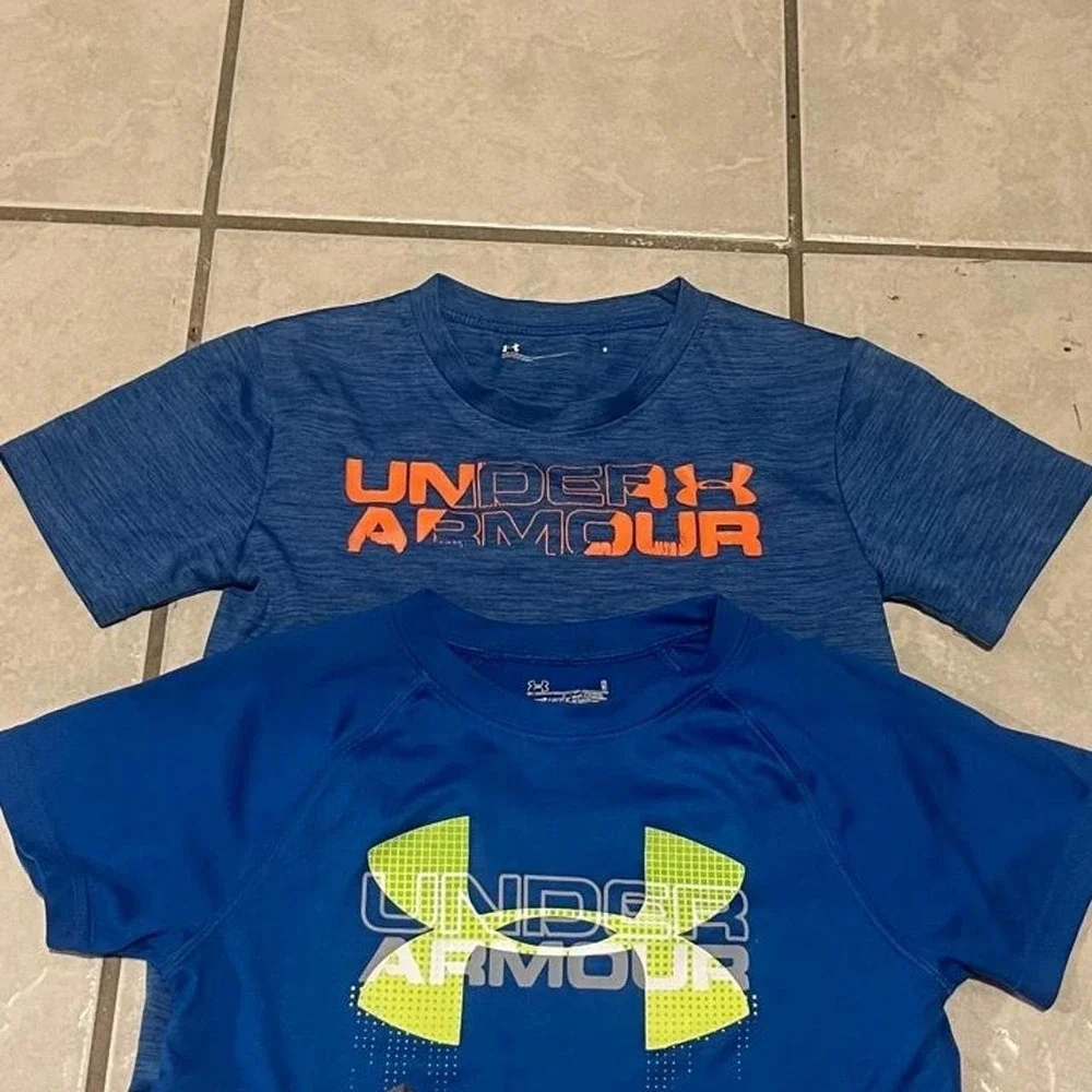Bundle of Under Armour kids t-shirts YXS